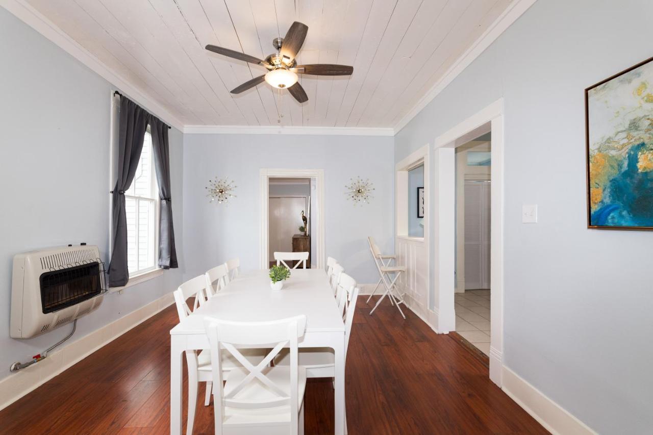 Beautiful Two-Story In Central Galveston, Short Walk To Beach, Near Downtown! | Seas The Breeze Villa Esterno foto