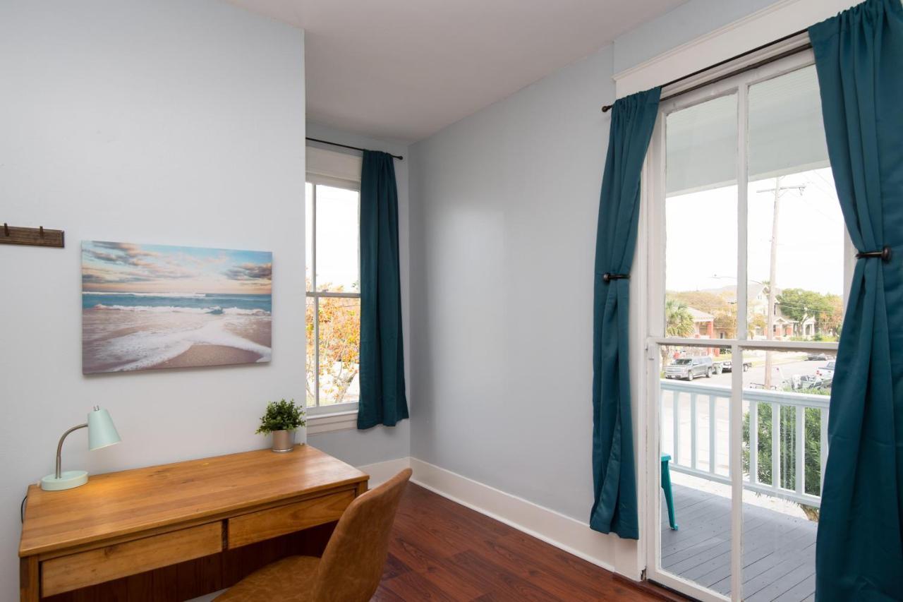 Beautiful Two-Story In Central Galveston, Short Walk To Beach, Near Downtown! | Seas The Breeze Villa Esterno foto